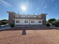 Superbe demeure avec piscine privée, terrain de sport et espace barbecue in Real Estate Alicante