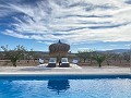 Hermosa villa de 3 dormitorios casi nueva in Real Estate Alicante