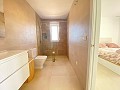 Hermosa villa de 3 dormitorios casi nueva in Real Estate Alicante
