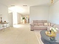 Hermosa villa de 3 dormitorios casi nueva in Real Estate Alicante
