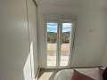 Hermosa villa de 3 dormitorios casi nueva in Real Estate Alicante