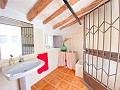 Enorme casa de campo para reformar in Real Estate Alicante