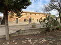 Enorme casa de campo para reformar in Real Estate Alicante