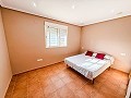Charmante Villa de 4 Chambres avec de Superbes Vues Panoramiques in Real Estate Alicante