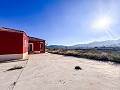 Charmante Villa de 4 Chambres avec de Superbes Vues Panoramiques in Real Estate Alicante